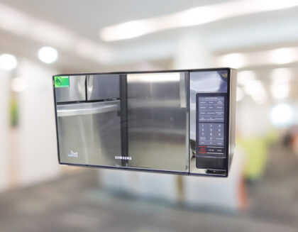 HORNO DE MICROONDAS SAMSUNG PLATA